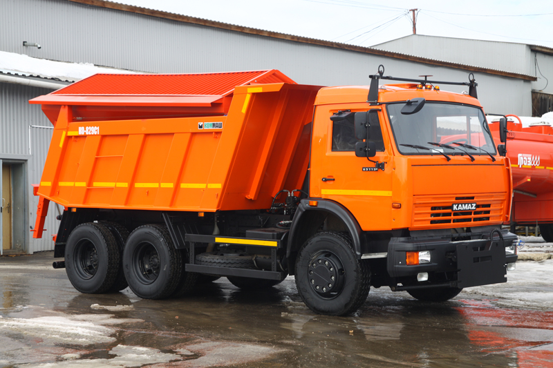 Комбинированная дорожная машина (КДМ) КО 829С1