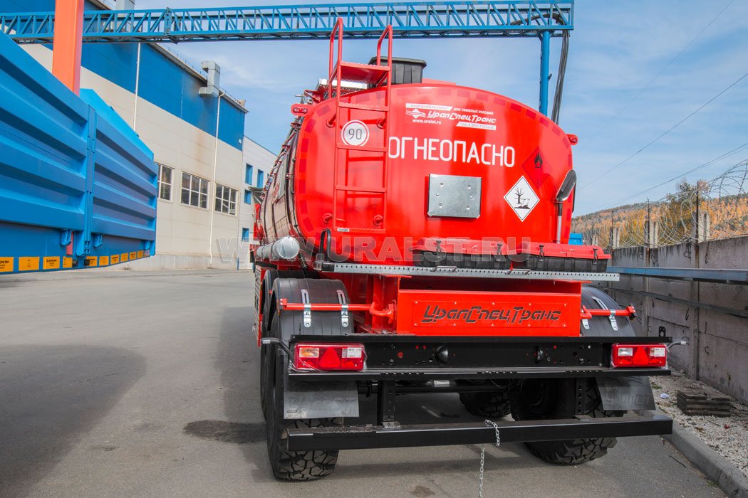 Полуприцеп цистерна ППЦ 21-21-2НУ УСТ 9465 рамная, насос